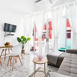 Casa *